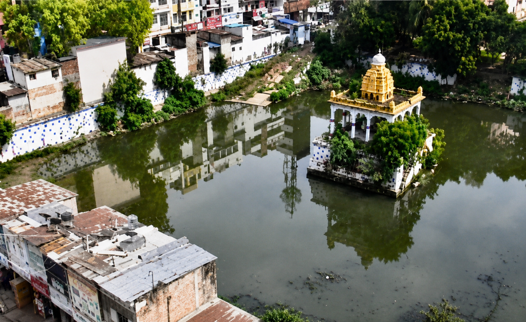 Perumal Theppakuam Tank